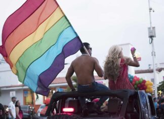Out & About producirá la Guía Oficial de Vallarta Pride 2019