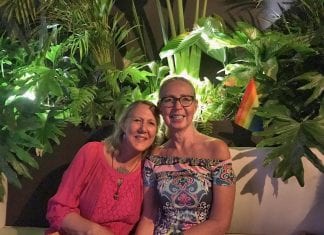 Puerto Vallarta nombrado destino principal para personas mayores LGBT para viajar y jubilarse