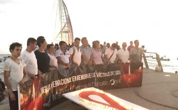 Vigilia internacional en memoria de las víctimas del SIDA