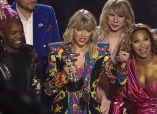 Taylor Swift criticó a la Casa Blanca en los MTV Video Music Awards de 2019 Taylor Swift criticó a la Casa Blanca en los MTV Video Music Awards de 2019