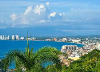 Dos muertos en Puerto Vallarta / ¿Botón de emergencia?