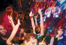 Guía exclusiva de NightLife para bares y clubes LGBTQ de PV