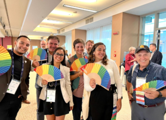 Puerto Vallarta reafirma su compromiso con la comunidad LGBTQ+ a nivel mundial Puerto Vallarta concluye exitosamente su participación durante la IGLTA Annual Global Convention, la principal convención a nivel mundial del sector turístico para el segmento LGBTQ+, que este año se llevó a cabo en Milán, Italia, donde se reunieron más de 550 delegados de 39 países, en la que esta importante ciudad turística, se posicionó una vez más como uno de los principales destinos para la comunidad a nivel internacional.
