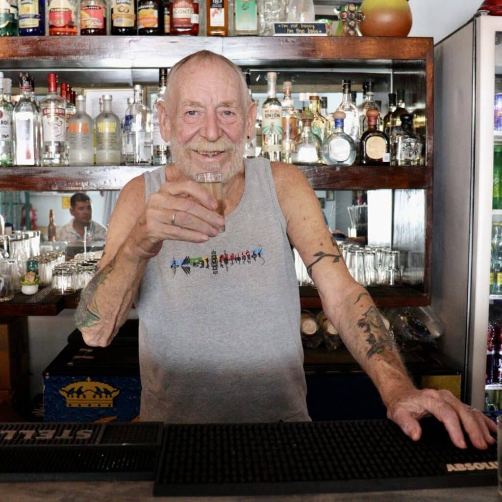 Tom Finley, propietario de Bar Frida