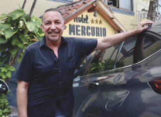 Hotel Mercurio Paul Crist Actualiza a la Comunidad y Crea un Plan para el Personal Paul Crist