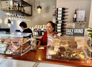 Bean and Brick: Una cafetería redefinida, que conecta personas y propiedades Bean and Brick Coffee Shop