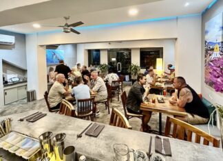 El restaurante Canto trae sabores modernos de China y Hong Kong a Puerto Vallarta Canto, a modern Cantonese bistro, has opened at Lazaro Cardenas 446, and is offering a different take on some of your favorite Chinese dishes. Currently by reservation only. Photo by Oscar Almeida
