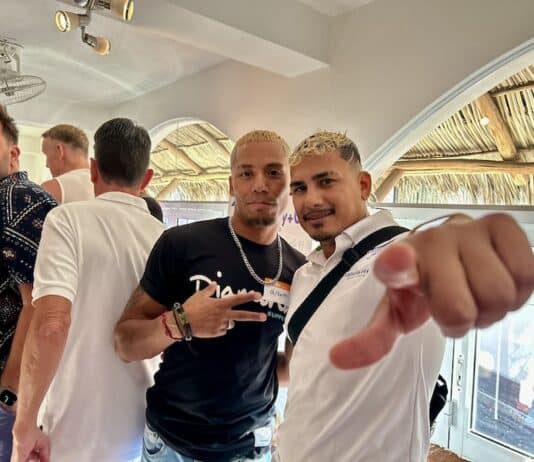 Fotos del Orgullo Gay de The Swedes The Swedes Pride Gay Mixer was held May 15, with more than 250 people attending. Photo by Oscar Almeida.