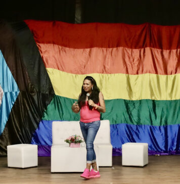 Fortalecer las redes comunitarias: Te cuido, me cuido 2024, una nueva iniciativa gratuita de salud y bienestar Activist Kenya Cuevas at conference for Vallarta Pride 2024 by photographer Oscar Almeida