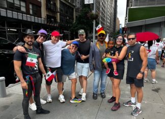 Puerto Vallarta hace historia en el Desfile del Orgullo 2024 de Nueva York A group from Puerto Vallarta representing Vallarta Pride. Photo provided by Carlos