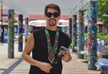La Búsqueda de Ezequiel Lozano por Experiencias Auténticas en Vallarta Ezeqkiel Lozano—the entrepreneur behind Vallarta Experiences