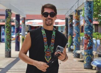 La Búsqueda de Ezequiel Lozano por Experiencias Auténticas en Vallarta Ezeqkiel Lozano—the entrepreneur behind Vallarta Experiences