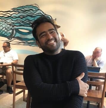 El Quetzal de Vallarta: Una Historia de Arte, Resiliencia y Luz Interior Quetzal