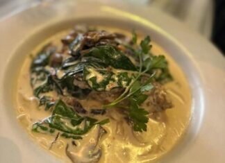 Restaurante Bravos: Una Joya Culinaria en la Zona Romántica de Puerto Vallarta Bravos Restaurant