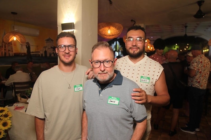 Encuentro gay en Let's Pho