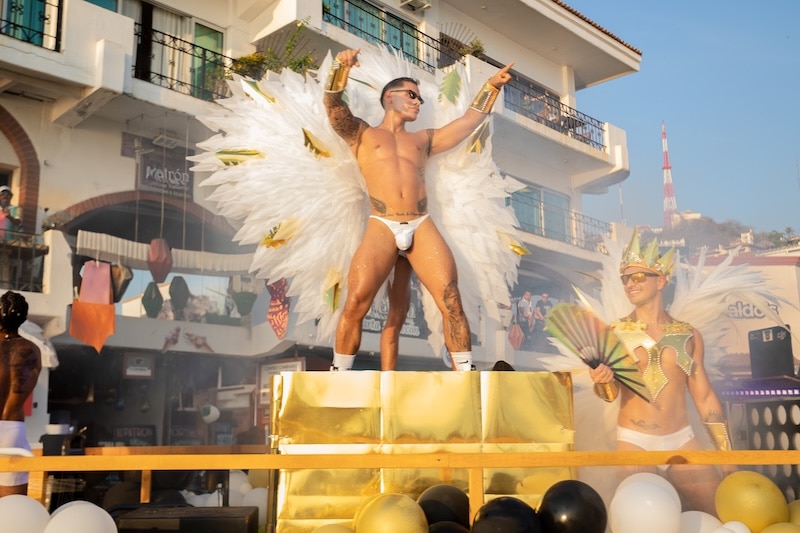 Fotografías del desfile del orgullo 2025 por PVRPV