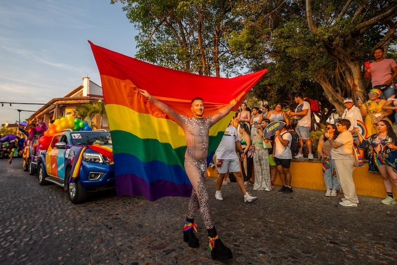 Fotografías del desfile del orgullo 2025 por PVRPV