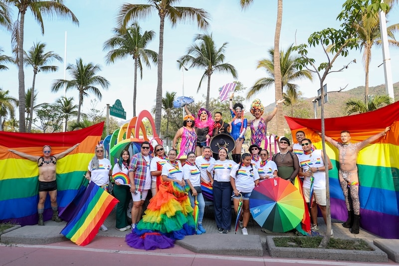 Fotografías del desfile del orgullo 2025 por PVRPV