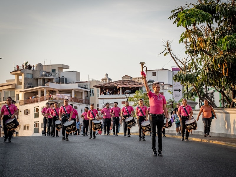 desfile del Orgullo PV 2025