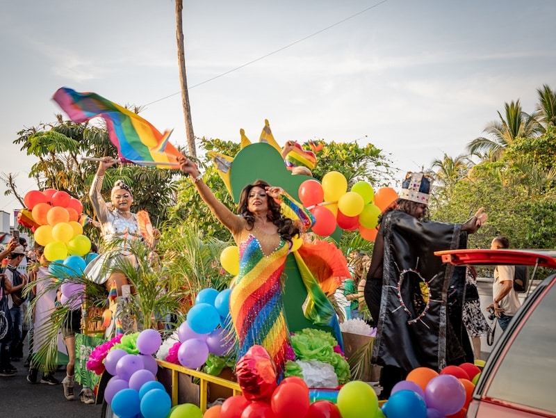 desfile del Orgullo PV 2025