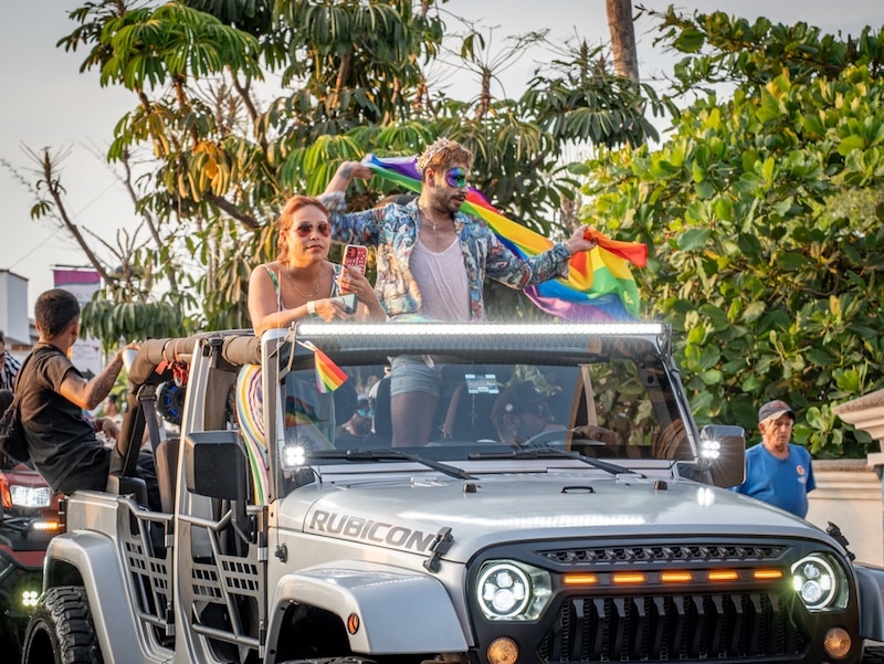 desfile del Orgullo PV 2025
