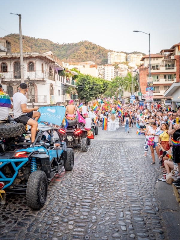 desfile del Orgullo PV 2025