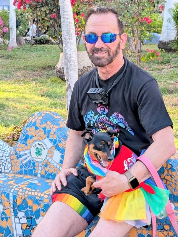 desfile del orgullo de mascotas