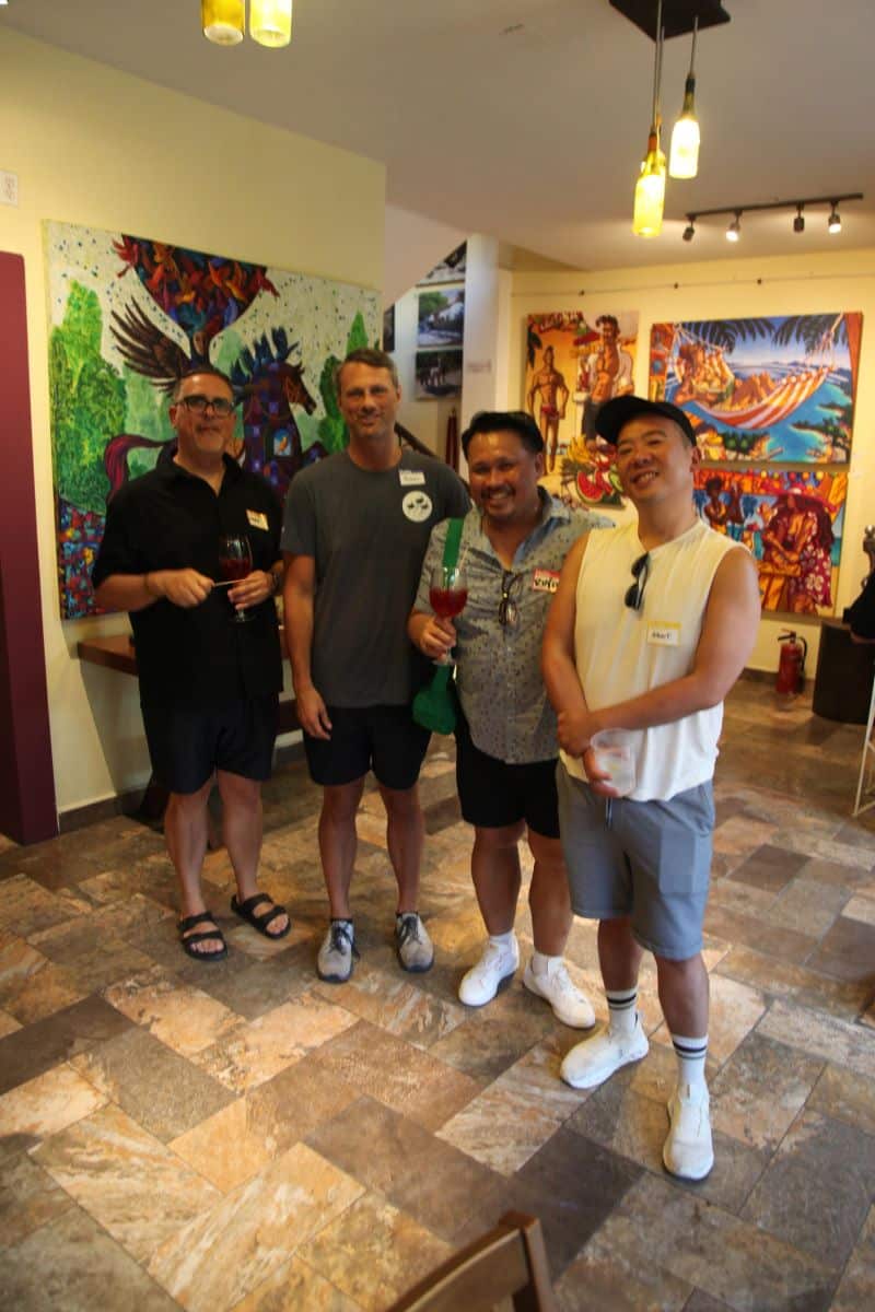 Encuentro gay en el restaurante Di Vino 1