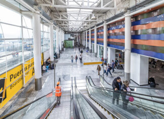Vallarta amplía su conectividad aérea con Canadá gracias a las nuevas rutas de Porter Airlines pv airport interior arrivals