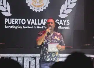 Javier Jiménez, galardonado como «el más influyente» por ser pionero en la inclusión de la comunidad LGBTQ+. Javier at the best of gays awards