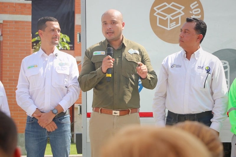 comienza el programa de reciclaje de pv 1