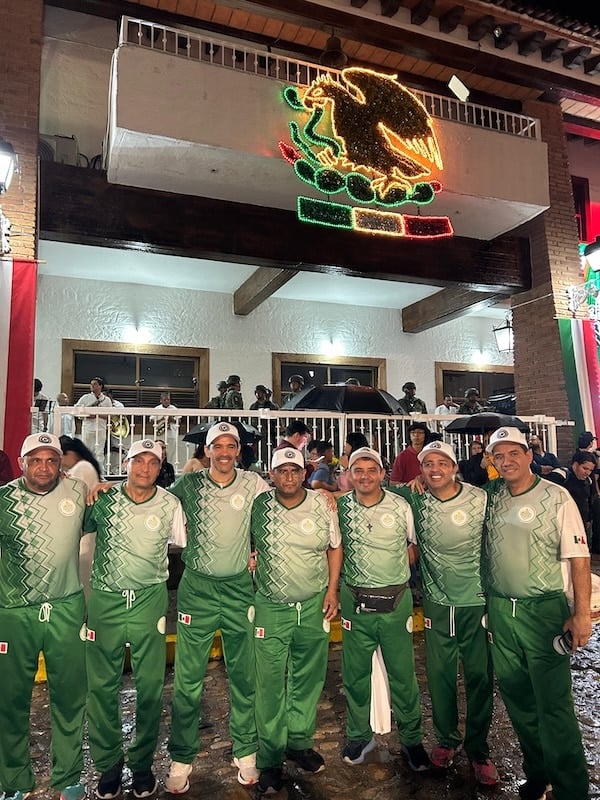 215 día de la independencia 19