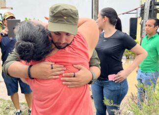 La ciudad abre centros de recogida para ayudar a las familias afectadas por las inundaciones Luis Munguía González 3