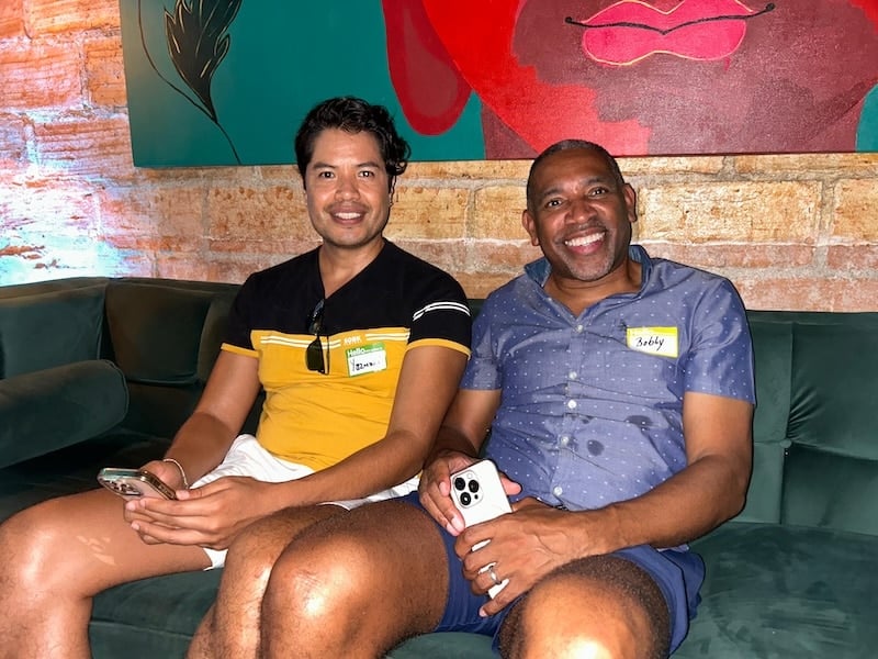 Mezclador gay Uno Seis Uno 7