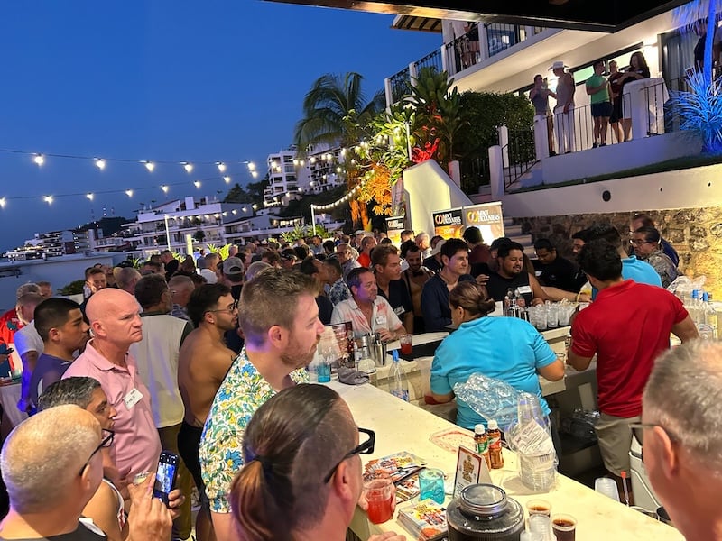 Mixer at Villa Tita 14