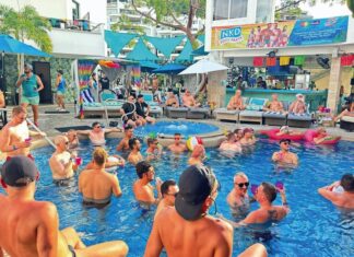 Desde fiestas en la piscina hasta costillas de ternera: la programación de otoño e invierno de Casa Cupula casa cupula pool club ganador