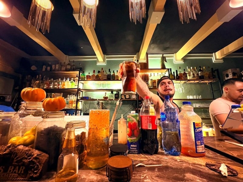 bar de jorge un año 1