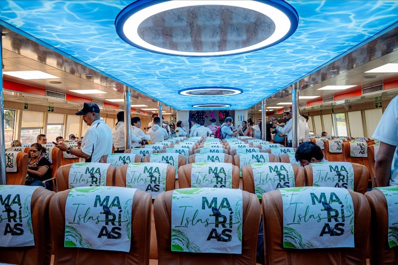 interior barco 2