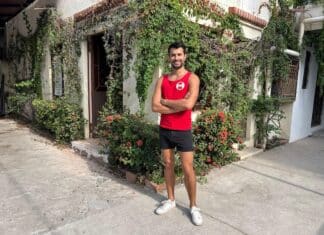 The Red Door: Versalles se prepara su primer bar LGBTQ+ kor la puerta roja 2