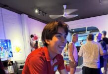 Fotos: Gay+ Mixer en Playroom mezclador de sala de juegos 14