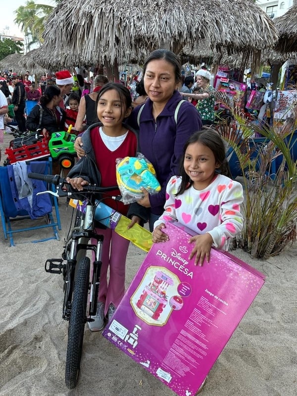 sorteo de juguetes 25 años 12