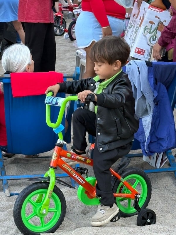 sorteo de juguetes 25 años 17