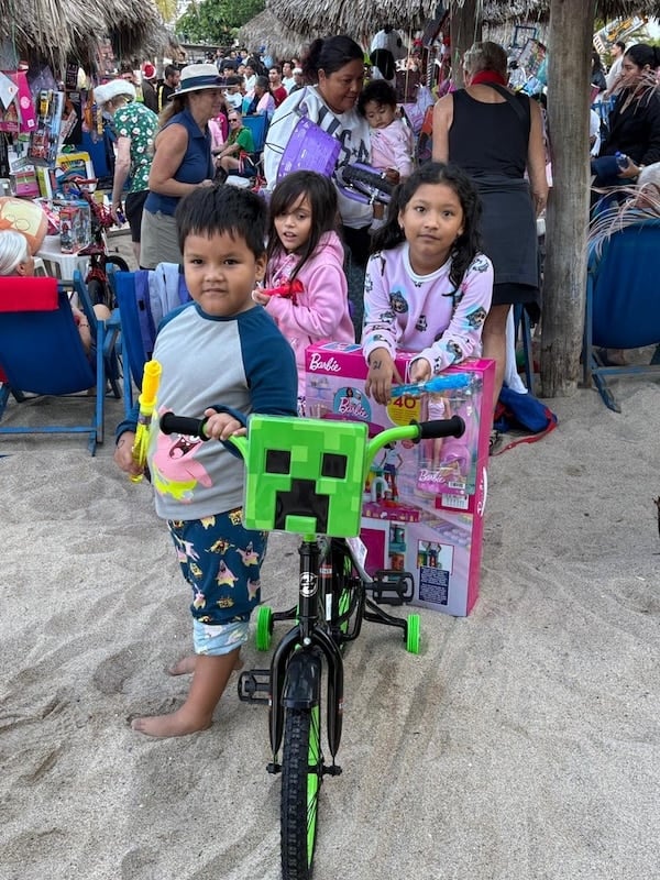 sorteo de juguetes 25 años 3