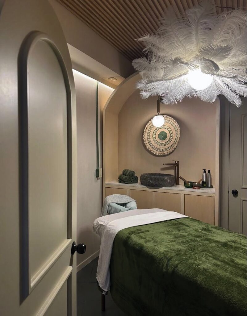 Salón de belleza y masajes BOA