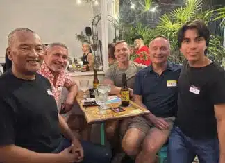 Fotos: Gay+ Mixer en Sanctuary PV santuario gay mezclador