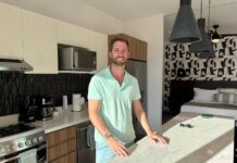 Paul Trimmer ayuda a sus clientes a orientarse en el mercado inmobiliario de Puerto Vallarta jornada de puertas abiertas progresiva