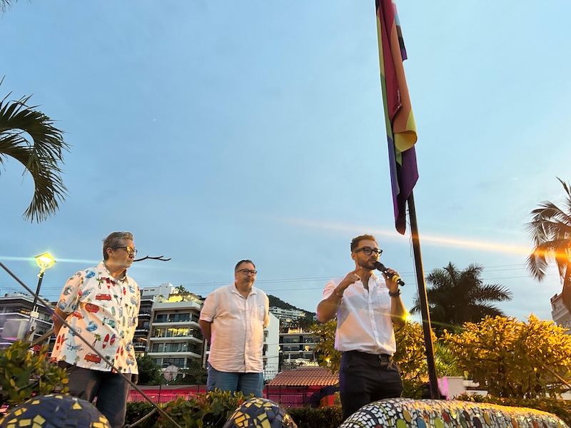 bandera lgbtq parque Lázaro Cárdenas