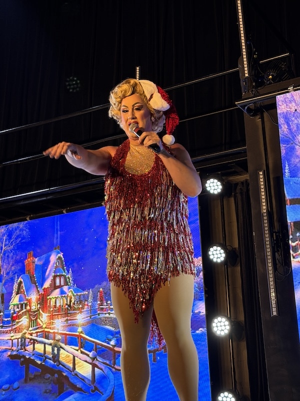 jamie surprise show 3