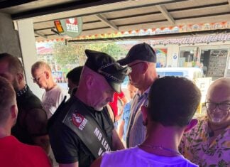 Fotos: Gay+ Mixer en STUDS atrae a más de 450 personas mezclador gay+ en STUDS 2026