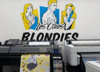 Blondies Design Studio se amplía para ofrecer producción de ropa blondies camisetas de diseño 12